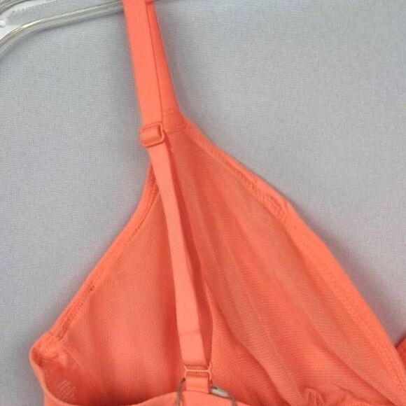 SKIMS FITS EVERYBODY CROSS FRONT BRA NWT - Picture 6 of 10